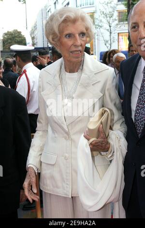 Former first lady Claude Pompidou attends the screening of the film 'Indigenes' to raise funds for the Pompidou Foundation at the 'George V' cinema in Paris, France, on September 5, 2006. Photo by Samson Thomas/Pool/ABACAPRESS.COM Stock Photo