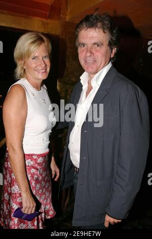 Catherine Ceylac and Claude Serillon attend the 'E. Leclerc Wine party' at the club 'Mandala Ray' in Paris, France, on September 12, 2006. Photo by Benoit Pinguet/ABACAPRESS.COM Stock Photo
