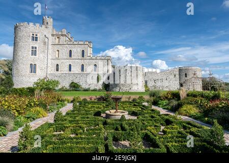 Le chateau d'Hardelot et son jardin, France, Hauts de France, Condette Stock Photo