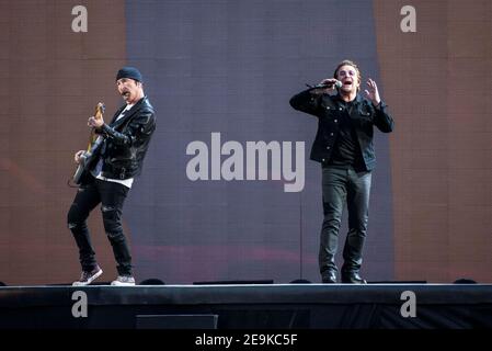 The Edge and Bono from U2 perform Joshua Tree live on stage at Twickenham Stadium, Twickenham, London. Stock Photo