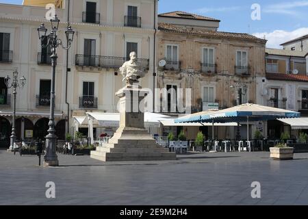 Piazza della Repubblica with the statue of king Umberto I (1878-1900), central square, Pizzo, Vibo Valentia, Calabria, Italy Stock Photo