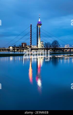 Flood on the Rhine in Dusseldorf, view of the downtown skyline Stock Photo