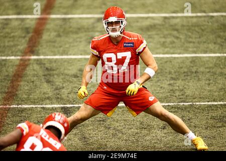 Kansas City Chiefs tight end Travis Kelce (87) looks on during an NFL  football game against the San Francisco 49ers, Sunday, Oct. 23, 2022 in  Santa Clara, Calif. (AP Photo/Lachlan Cunningham Stock