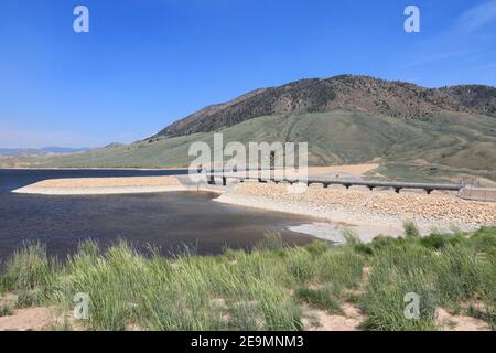 Wolford mountain reservoir hi res stock photography and images Alamy