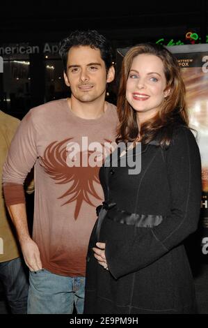 Brad Paisley and Kimberly Williams-Paisley attend the Premiere of Warner Bros 'We Are Marshall' at the Chinese Theatre in Hollywood, Los Angeles, USA on December 14, 2006. Photo by Lionel Hahn/ABACAPRESS.COM Stock Photo