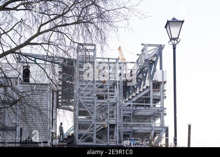 Redevelopment Construction of Craven Cottage (Fulham Football Club) Riverside Stand, Stevenage Rd, Fulham, London SW6 6HH Stock Photo