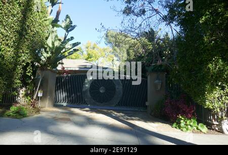 Beverly Hills, California, USA 5th February 2021 A general view of atmosphere of home on Benedict Canyon Drive on February 5, 2021 in Beverly Hills, California, USA. Photo by Barry King/Alamy Stock Photo Stock Photo