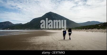 A weekend adventure down to Wilsons Promontory national park camping at oberon beach campsite Stock Photo