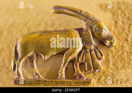 Egypt, Cairo, Egyptian Museum, gold amulet found  in a tomb of Nag el Deir, first Dynasty : An oryx. Stock Photo