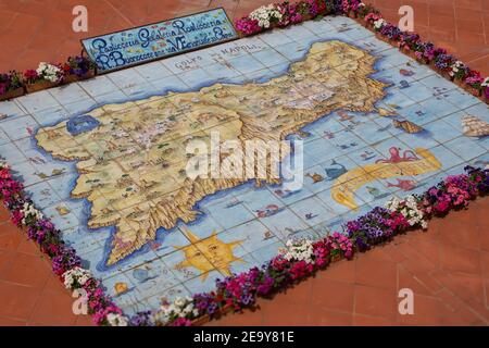 Capri Island, Tyrrhenian sea, Italy - Mai 18 2016: A tile map with floral decorations showing the island of Capri. Stock Photo