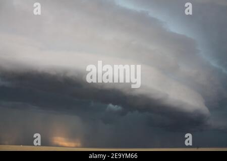 A supercell thunderstorm brings some much needed precipitation to the plains of Eastern Colorado Stock Photo
