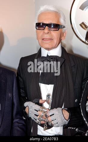 German fashion designer Karl Lagerfeld pictured during the backsatge of the Chanel Ready-to-Wear Fall-Winter 2005-2006 collection in Paris-France on March 4, 2005. Photo by Klein-Hounsfield/ABACA. Stock Photo