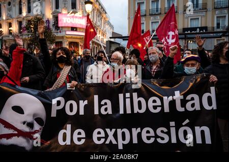 Madrid, Spain. 06th Feb, 2021. People protesting during a demonstration to protest against the Spanish National Court's decision to sentence Catalan rapper Pablo Hasel for some song lyrics and tweets criticizing the Spanish Monarchy, the rapper was convicted and given ten days to enter prison. Credit: Marcos del Mazo/Alamy Live News Stock Photo