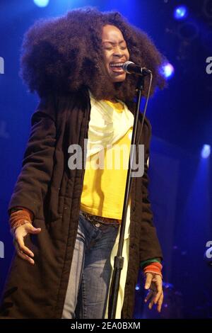 'Erykah Badu performs as part of South By Southwest ''SxSw'' at The Austin Music Hall in Austin Texas on March 19, 2005. (Pictured: Kaiser Chiefs, Ricky Wilson, Simon Rix) Photo by: Tim Mosenfelder/ABACA' Stock Photo