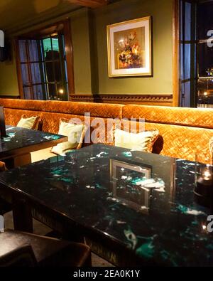 Stylish interior design, The Barnt Green Inn, Birmingham, fine dining restaurant & bar, Premium Country Pubs Stock Photo