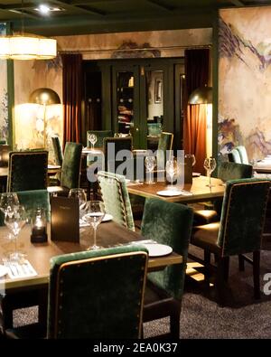 Stylish interior design, The Barnt Green Inn, Birmingham, fine dining restaurant & bar, Premium Country Pubs Stock Photo