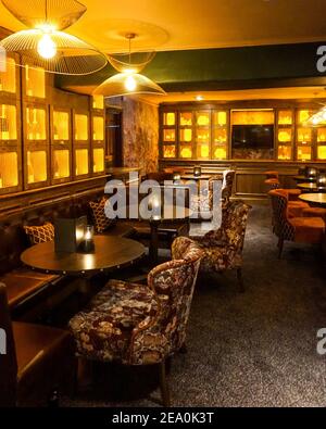 Stylish interior design, The Barnt Green Inn, Birmingham, fine dining restaurant & bar, Premium Country Pubs Stock Photo