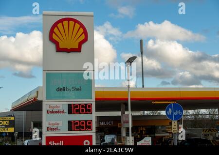 London - Shell service petrol station sign and prices Stock Photo