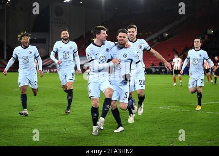 Chelsea's Jorginho (centre) celebrates scoring their side's second goal of the game with team-mates during the Premier League match at Bramall Lane, Sheffield. Picture date: Sunday February 7, 2021. Stock Photo