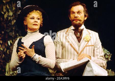 judi-dench-sophy-fullgarny-daniel-massey