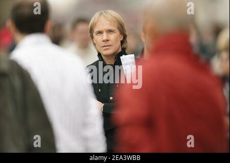 French pianist Richard Clayderman poses in Paris, France on April 12, 2005 as his new album is coming and a concert is planned on october 24, 2005. Richard who knows a real success abroad, is still not very recognize in France. Photo by Greg Soussan/ABACA. Stock Photo