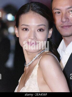 Topiqlar jinsiy olatni eyakulyatsiyaga qadar silaydi