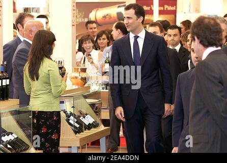 Crown Prince Felipe of Spain visits 'Vinexpo' international wine fair held in Bordeaux, southwestern France, on June 20, 2005. Photo by Patrick Bernard/ABACA Stock Photo