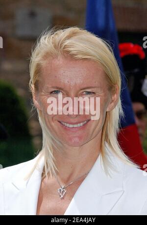 Czech tennis player Jana Novotna poses after being inducted at the 2005 Tennis Hall of Fame Induction Ceremony held in Newport, Rhode Island, on Saturday July 9, 2005. Photo by Nicolas Khayat/ABACAPRESS.COM. Stock Photo
