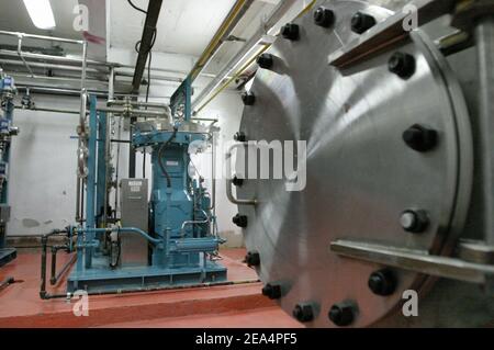 Inside view of the Uranium Conversion Facility (UCF) in Isfahan, Iran, on November 20, 2004. Iran said nuclear processing is set to resume at the Isfahan plant, the largest of its type in the country, on Wednesday. France, Britain and Germany have warned Iran of a major international crisis if the country goes ahead with its plans. Photo by ABACAPRESS.COM Stock Photo