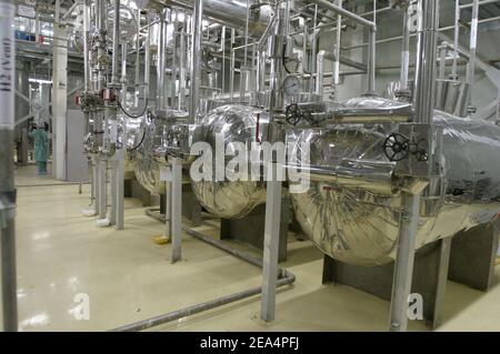 Inside view of the Uranium Conversion Facility (UCF) in Isfahan, Iran, on November 20, 2004. Iran said nuclear processing is set to resume at the Isfahan plant, the largest of its type in the country, on Wednesday. France, Britain and Germany have warned Iran of a major international crisis if the country goes ahead with its plans. Photo by ABACAPRESS.COM. Stock Photo