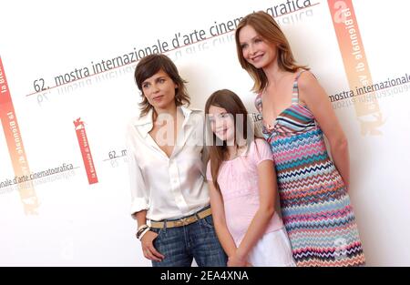 Elena Anaya, Yasmin Murphy and Calista Flockhart attend the photocall of 'Fragile' at the 62nd Mostra Venice Film Festival. Venice, Italy, September 2nd, 2005. Photo by Lionel Hahn/ABACAPRESS.COM Stock Photo
