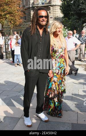 Former French tennis player Yannick Noah and his wife Isabelle attend the civil wedding of former French tennis player Henri Leconte with Florentine, at the city hall in Levallois, near Paris, France, on September 9, 2005. Photo by Mousse-Gorassini/ABACAPRESS.COM. Stock Photo