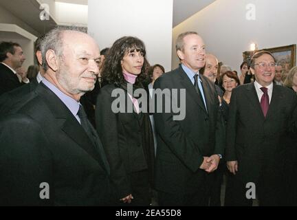 French director Claude Berri, Sophie Renoir, French culture minister Renaud Donnedieu de Vabres and Serge Toubiana attend the inauguration of the new Cinematheque Francaise in Paris, France designed by US architect Frank O. Gehry, on september 26, 2005. Photo by Laurent Zabulon/ABACAPRESS.COM Stock Photo