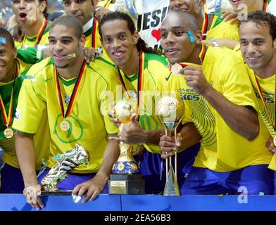 み*ろ様 【幻級⭐️】50s FIFA ブラジルワールド杯　イタリア代表　トラッ OMG BRAZILIAN NILMAR 2.0 THE ULTIMATE ALEXANDER PATO