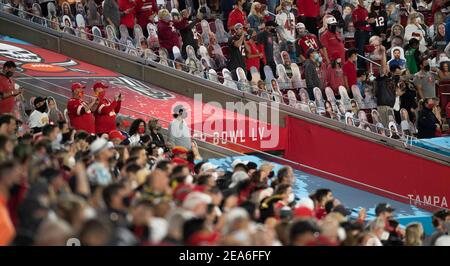 Tampa. 8th Feb, 2021. Spectators are seen during the NFL Super Bowl LV football game between Tampa Bay Buccaneers and Kansas City Chiefs in Tampa, Florida, the United States, Feb. 7, 2021. Credit: Xinhua/Alamy Live News Stock Photo