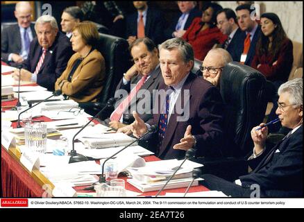 © Olivier Douliery/ABACA. 57662-10. Washington-DC-USA, March 24, 2004. The 9-11 commission on the formulation and conduct of U.S counter terrorism policy Stock Photo