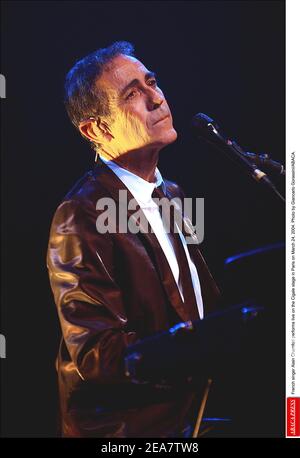 French singer Alain Chamfort performs live on the Cigale stage in Paris on March 24, 2004. Photo by Giancarlo Gorassini/ABACA. Stock Photo
