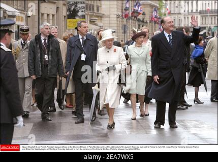 Britian's Queen Elizabeth II and French President Jacques Chirac on the Champs Elysees in Paris Monday, April 5, 2004, at the start of the queen's three-day state visit to France to mark 100 years of formal friendship between France and Britain.Her Majesty begins on Monday a three-day state visit to mark the centenary of the Entente Cordiale. Photo by Mousse-Hounsfield/ABACA. Stock Photo