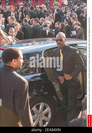 US actor Eddie Murphy arrives at the screening of 'Shrek 2' at the 57th Cannes Film Festival on Saturday May 15th, 2004. Photo by Hahn-Nebinger-Gorassini/ABACA. Stock Photo