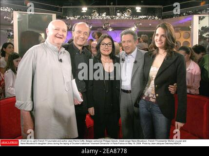 (From left to right) French TV journalist and author Jean-Pierre Coffe, Belgian cartoonist Philippe Geluck, Greek singer Nana Mouskouri, French TV presenter Michel Drucker and Nana Mouskouri's daughter Lenou during the taping of Drucker's talkshow 'Vivement Dimanche' in Paris-France on May 19, 2004. Photo by Jean-Jacques Datchary/ABACA. Stock Photo