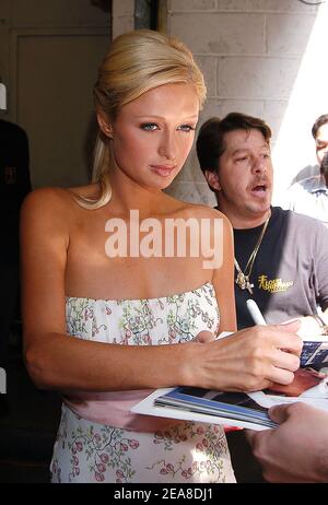 Paris Hilton leaves ABC's studio after her guest appearance on the Regis and Kelly show for her TV show -The simple life 2-, in New York, NY, USA - June 15, 2004. (pictured: Paris Hilton) Photo by Antoine Cau/Abaca Stock Photo
