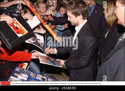 Tobey Maguire attends the Spider-Man 2 premiere at the Mann Village Theatre in Westwood. Los Angeles, June 22, 2004. Photo by Lionel Hahn/Abaca. Stock Photo