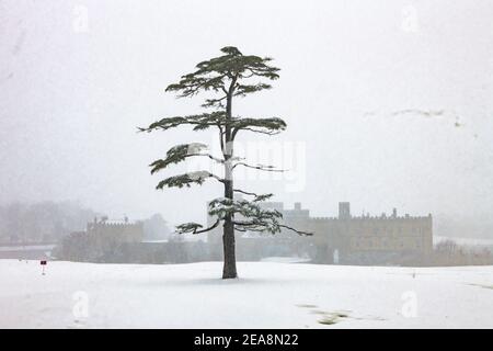Leeds Castle Kent in Snowstorm Stock Photo