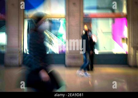 venerdì 27 novembre, Black Friday 2020, in via del corso Stock Photo