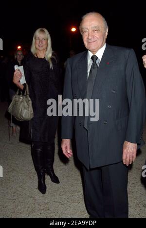 Harrods owner Mohammed Al Fayed poses upon his arrival to to Dior Spring-Summer 2006 ready-to-wear fashion show held at the Grand Palais in Paris, France, on October 4, 2005. Photo by Mehdi Taamallah/ABACAPRESS.COM Stock Photo