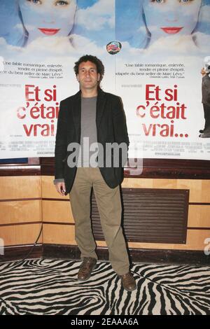 EXCLUSIVE. French actor Zinedine Soualem attends the French premiere of 'Just Like Heaven' (French title 'Et si c'etait vrai') at Planet Hollywood restaurant in Paris, France, on November 14, 2005. Photo by Benoit Pinguet/ABACAPRESS.COM Stock Photo