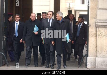 French President Jacques Chirac (2nd L) and Prime Minister Dominique de Villepin (3rd R) leave the weekly Council of Ministers exceptionnally held at the Hotel Marigny, in Paris, France, on December 14, 2005. Photo by Gorassini-Mousse/ABACAPRESS.COM