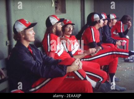 The Battered Bastards of Baseball - Official Trailer - Netflix [HD] 