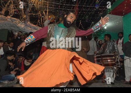 Pakistan Rufi Pakistan, Punjab, Lahore, sufi man at Lahore Fort Stock Photo - Alamy
