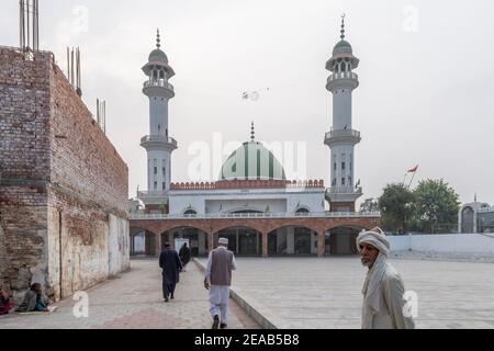 Sufi Shrine of Baba Bulleh Shah, Kasur, Punjab, Pakistan Stock Photo